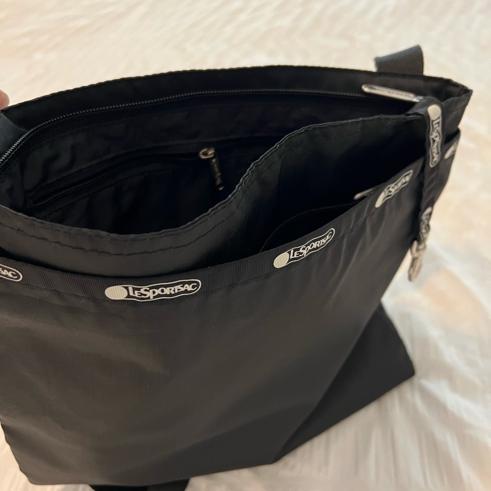 Lesportsac Madison Nylon Crossbody Black Bag - Picture 5 of 11